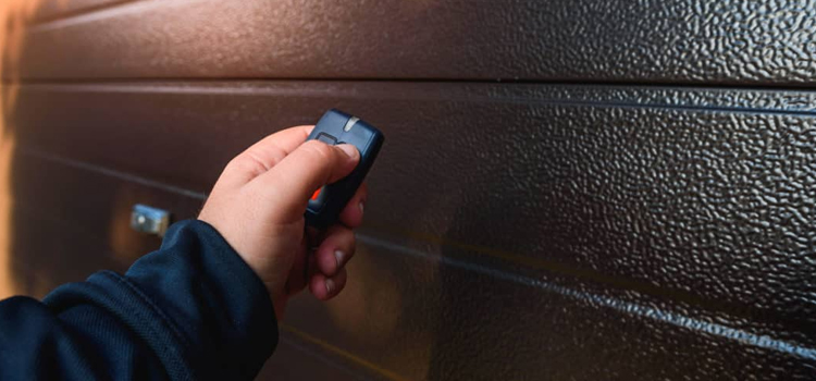 automatic door opener with remote control in Rancho Mirage
